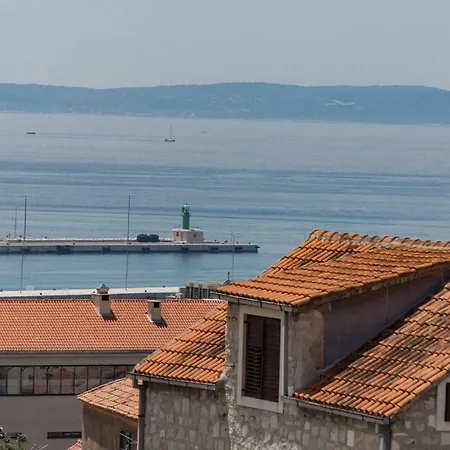 Apartman Enjoy Split, New In The Center With A Private Garden