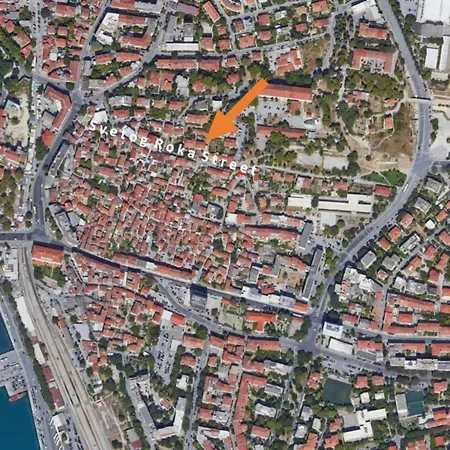 Enjoy Split, New In The Center With A Private Garden *