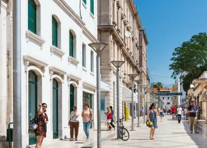 Enjoy Split, New In The Center With A Private Garden *