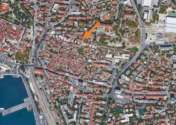 Enjoy Split, New In The Center With A Private Garden *