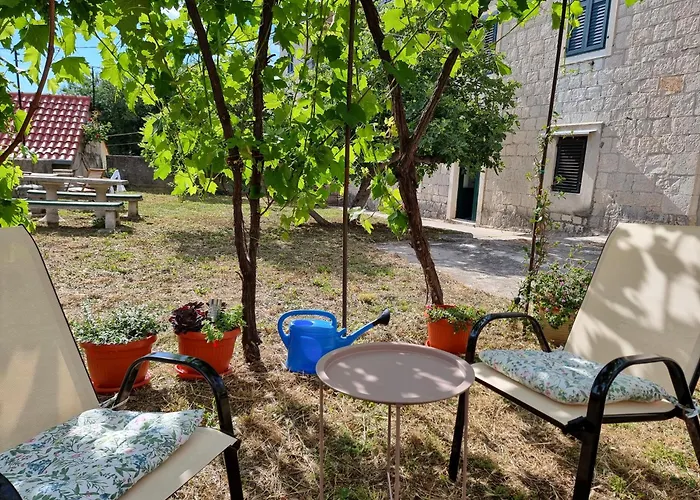 Enjoy Split, New In The Center With A Private Garden スプリト