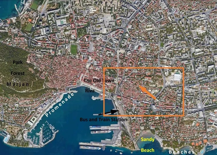 アパート Enjoy Split, New In The Center With A Private Garden